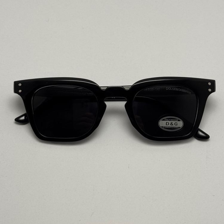 عینک آفتابی پلاریزه دولچه گابانا DOLCE GABBANA دسته سیم کشی شده لولا فنر مشکی کد 7707