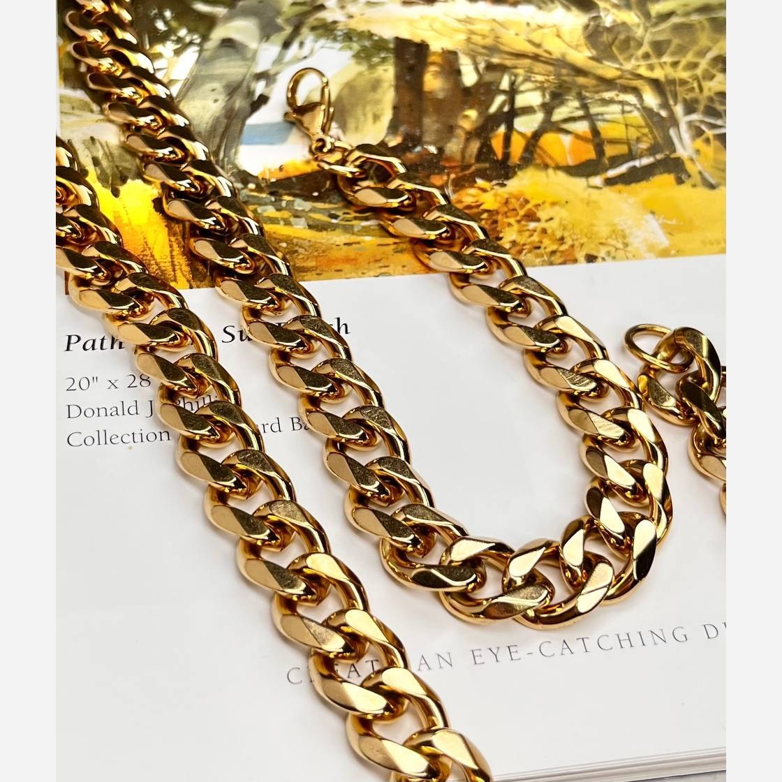 گردنبند مردانه مدل کارتیه Cartier جنس استیل عیار 316 رنگ ثابت کد ztk (پس کرایه)