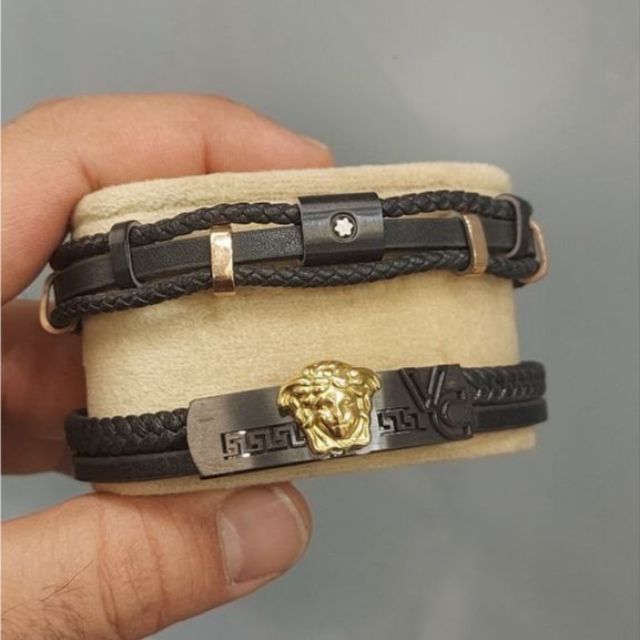 دستبند چرمی قفل و پلاک استیل مردانه طرح گوچی Gucci کیفیت چرم عالی در تنوع طرح رنگ ثابت کد bn (پس کرایه)