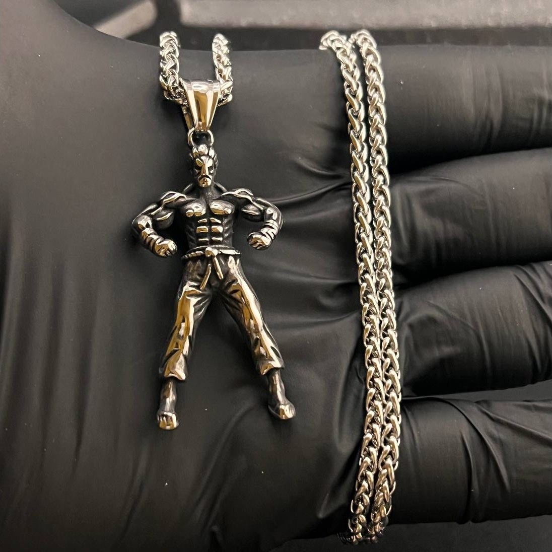 زنجیر و آویز پلاک استیل طرح چکش وایکینگ رنگ ثابت در تنوع طرح کد ki