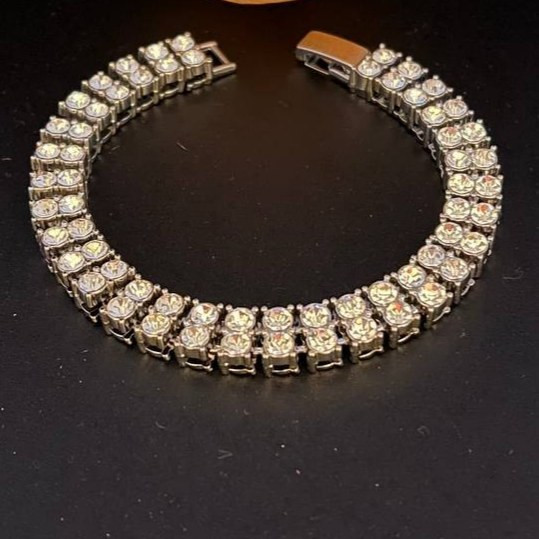 دستبند و گردنبند طرح جواهری زنانه فول نگین تنوع طرح رنگ ثابت کد ki