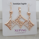 نیمست ژوپینگ لوزی بدون زنجیر 1/680 تومن کاملا رنگ ثابت با آبکاری طلا ورق بزنید و توضیحات رو بخونید لطفا