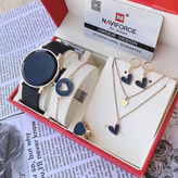 ست کامل دخترانه گردنبند سه لاینه و انگشتر و دستبند طرح قلب تمام استیل ارسال رایگان
