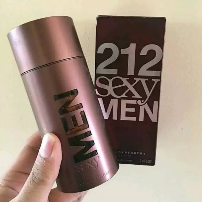 ادکلن مردانه کارولینا هررا 212men عطر پسرانه خوشبو
