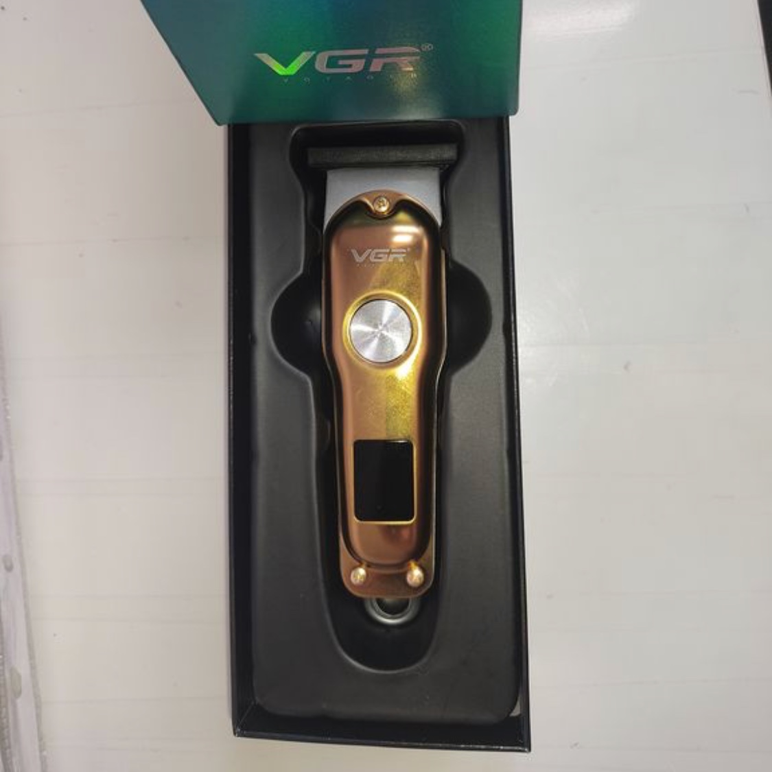 ماشین اصلاح موی سر و صورت وی جی ار مدل V-290.