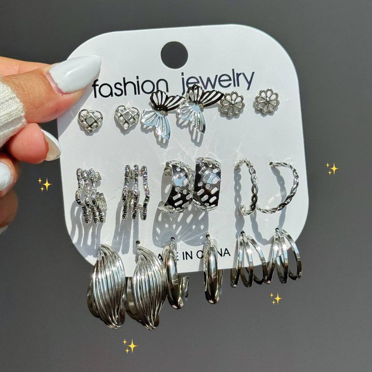 پک گوشواره اقتصادی نه جفتی نقره ای