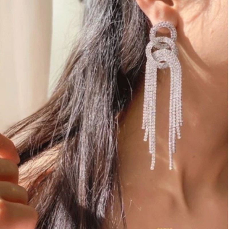 گوشواره آبشاری دایره ای