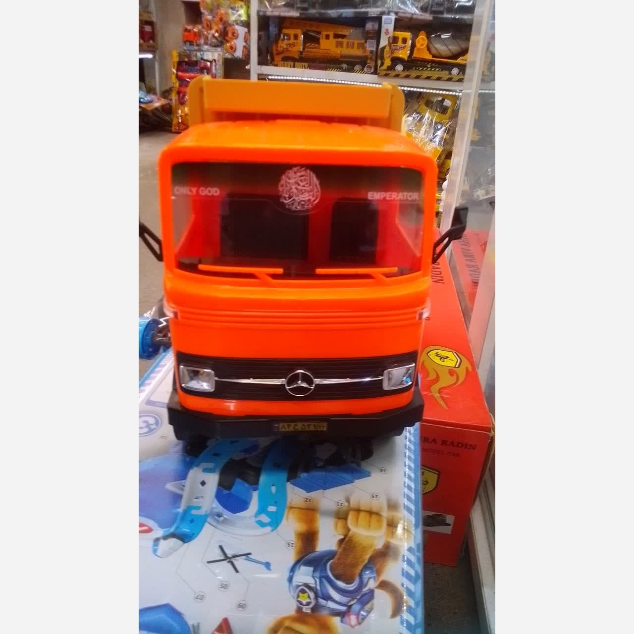 ماشین خاور بزرگ درج