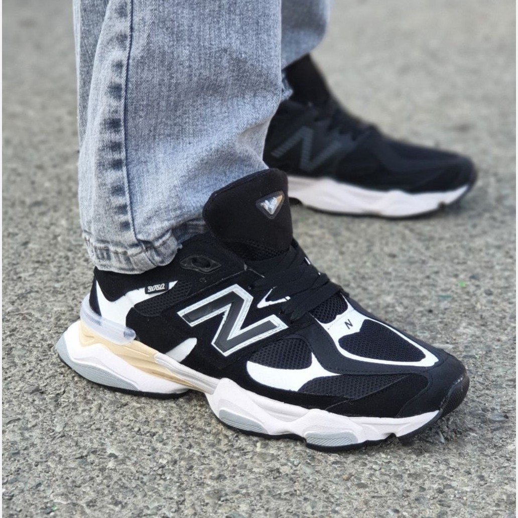 کفش مردانه اسپرت نیوبالانس 9060 مشکی سفید